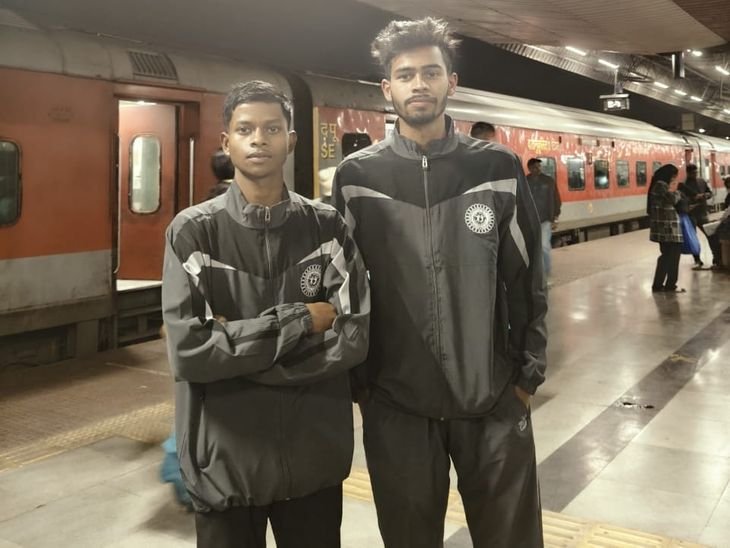 झारखंड वॉलीबॉल राज्य टीम में दो छात्रों का चयन | दो छात्रों का झारखंड वॉलीबॉल स्टेट टीम में हुआ चयन: 22 को हैदराबाद में आयोजित प्रतियोगिता में झारखंड का रहेंगे प्रतिनिधि विचारधारा - Latehar News