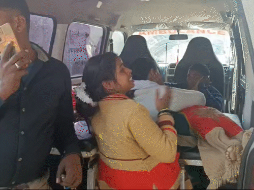 हदहदवा नदी में डूबने से दो भाइयों की मौत | जदहदवा में दो बच्चों की डूबने से मौत: नदी से स्नानघर आया था परिवार, संस्थान के बीच हुआ हादसा - गिरिडीह समाचार