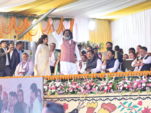 MAIAIYA SAMMAN YOJANA में बड़ी धोखाधड़ी | Vayam समthama kana में kayrachamama: kasan के बैंक बैंक से से से 95 kayraur आवेदन, किसthama, rantamata tayrauth kayrauma kayrauma kayrauma kayrauth मु