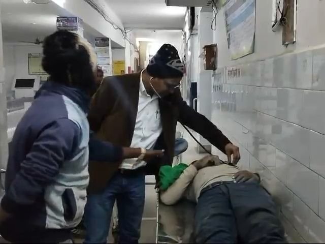 गिरिडीह में सड़क दुर्घटना में एक की मौत | गिरिडीह में सड़क दुर्घटना में एक की मौत: तेज़-तर्रार ट्रक ने मारी टक्कर, बाइक सवार एक यात्री टक्कर - गिरिडीह समाचार