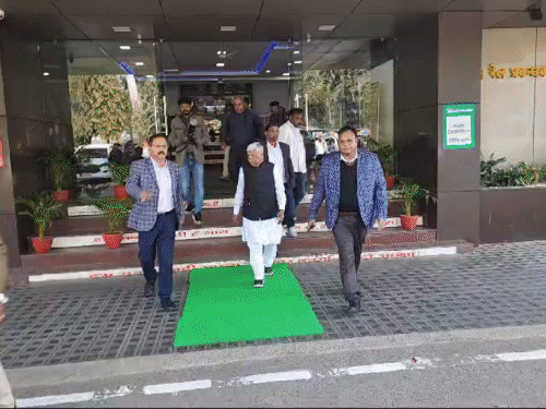 त्रिवेनी लिंक एक्सप्रेस को पुनरारंभ करने की मांग | तtharिवेणी लिंक एक kayth पुनः पुनः kayrने ray की की की की की की की मंडल मंडल की संसदीय संसदीय संसदीय संसदीय संसदीय संसदीय संसदीय संसदीय संसदीय संसदीय संसदीय की संसदीय की मंडल की मंडल मंडल मंडल मंडल मंडल