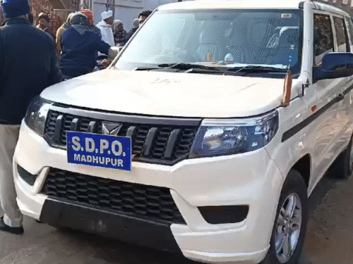 मधुपुर के हनुमान और श्याम मंदिर में बड़ी चोरी | मधुपुर के हनुमान और श्याम मंदिर में बड़ी चोरी: चांदी का मुकुट समेत 20 लाख के चांदी के आभूषण छूटे, कोटा रत्न में शामिल - पुलिस देवघर समाचार