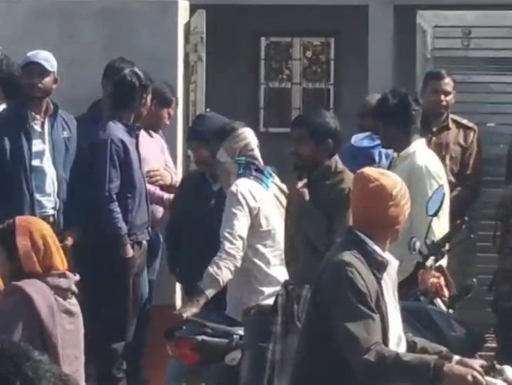 मां की डांट से तंग आकर किशोरी ने की आत्महत्या | मां की डांट से नाराज किशोरी ने दी जान: कोडरमा में 15 साल की बच्ची ने लगाई फांसी, पूछताछ पुलिस ने - koderma News