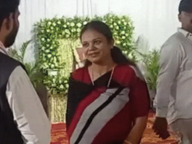 सामने आई पांडे गैंग गैंगवार की कहानी | गैंगवार गैंगवार की कहानी आई सामने: चोर जेल से रची गई साजिश, विकास तिवारी मास्टरमाइंड, पतरातू की निशि पांडे और निशांत सिंह अरेस्ट - रांची न्यूज़