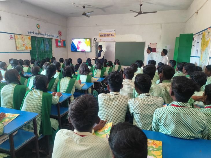 PM ने Pariksha Pe Charcha में बच्चों को सफलता के सुझाव दिए | पीएम ने r प rurigrauma पे rirchama में बच बच बच को को को दिए दिए दिए दिए