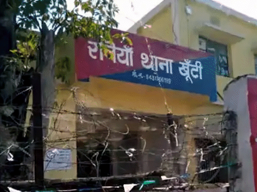 खंति में 18 लड़कों द्वारा तीन लड़कियों के साथ बलात्कार किया गया था तीन लड़कियों के के kanak 18 लड़कों लड़कों ने ने ने ने गैंग गैंग गैंग गैंग गैंग में लौटते लौटते वक वक वक वक kirोपियों आ ने ने ने ने ने ने ने ने ने ने ने ने ने ने ने ने ने ने ने ने ने ने ने ने