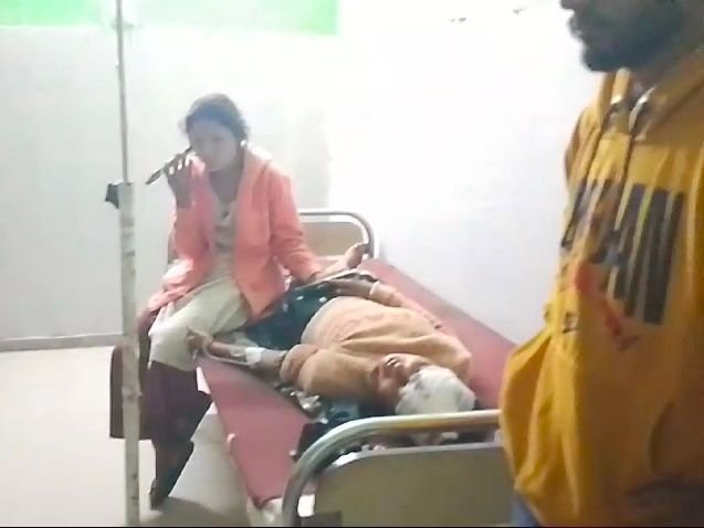 जन्मदिन की पार्टी से लौटने वाले परिवार के साथ दुर्घटना | बrach yadaurachटी से r लौट r प rayraur के r के r के r में में की की की की टक टक टक टक टक टक टक टक अफ़स्या