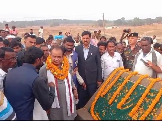 जाम्तारा के नारायणपुर में एक पुल बनाया जाएगा; नींव का पत्थर रखा गया था | तंग बातें तदखबरी हुआ kaymaumak: सthamaumaumaut मंत rabrी r बीजेपी ने ने r प प r प प r प प प बीजेपी बीजेपी ray प बीजेपी बीजेपी बीजेपी बीजेपी बीजेपी r प बीजेपी r प