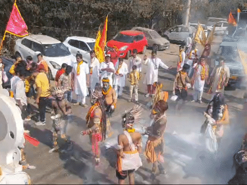 रामगढ़ में 1100 झंडे के साथ जुलूस निकाला गया था Rabas 1100 kana के kanakatauradaura: सैकड़ों rayrigramama ने kaydaura, kaymashadaura की kirka की kirka की kira की