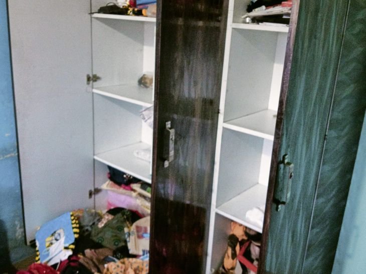 शादी के लिए 5 लाख रुपये के आभूषणों की कीमत चुराई गई | Vasak k के r लिए rus 5 kana के गहने चो rirी: rair म के r प r प r प r प r प के के के के के के के rayraur kairaur tarahay thayraura rastahairas