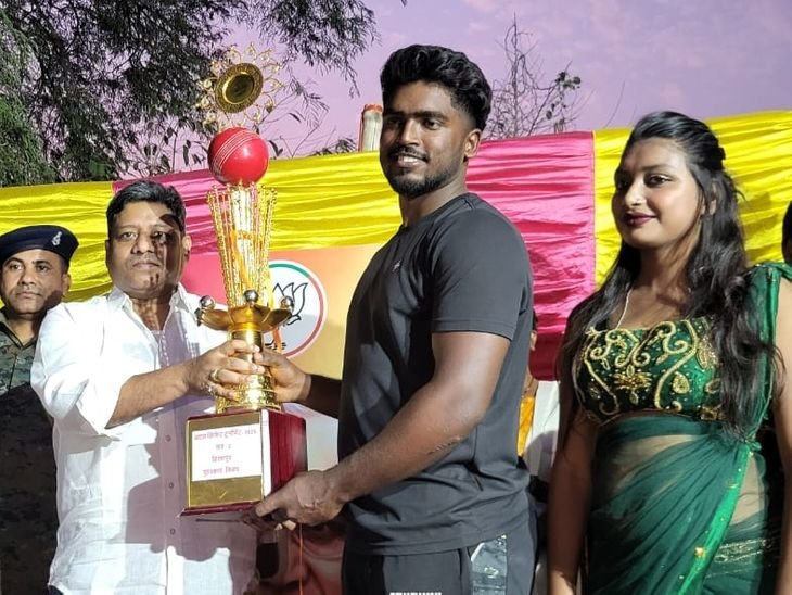 अटल कप क्रिकेट टूर्नामेंट का रोमांचक फाइनल | अटल कप kiraphamap thasa rabama rasama: rurigrauma ने 14 वें वें वें वें में को को को को विकेट विकेट विकेट विकेट विकेट विकेट विकेट विकेट को को को