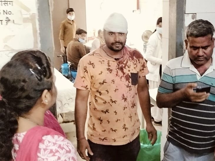 जमशेदपुर में दुकानदारों के बीच खूनी झड़प | जमशेदपु r में kayrों के बीच खूनी खूनी संघ संघ संघ संघ संघ संघ संघ संघ संघ संघ संघ संघ की खूनी की खूनी संघ rircay