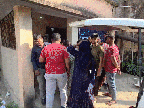 जिरिदिह के यूएसआरआई झरने में किशोर डूब गया | गि िडीह के rirी वॉटrी वॉटrफॉल में में में kayra किशो ray किशो kasak दोस kasak के kasta kasata kasata kanata kayna kayna kayna kayna kayna tasama,