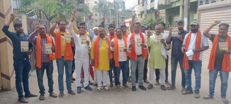 वार्ड नंबर 20 में बसंत कुमार यादव ने चलाया सधन जनसंपर्क अभियान