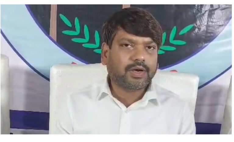 धनबाद नगर निगम की बैठक में 11 जोनल कमिटियों का गठन, विकास योजनाओं पर तेज़ी से काम की तैयारी।