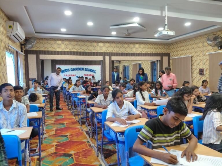 बड्स गार्डन स्कूल में स्कॉलरशिप परीक्षा 2026 का आयोजन