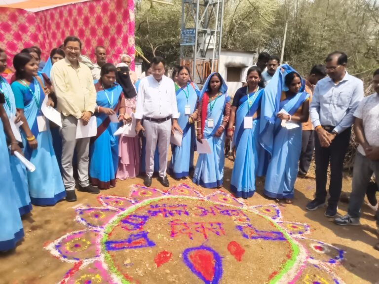 तोपचाँची प्रखंड के मोराडीह ग्राम में मनाया गया “जल अर्पण दिवस”