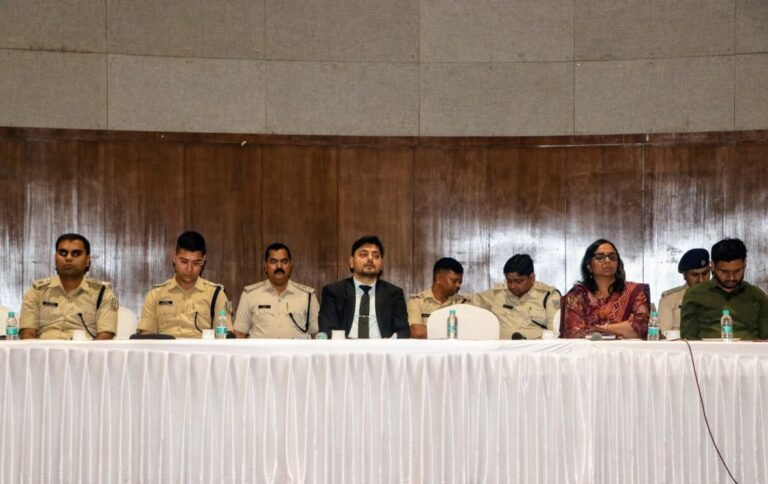 सौहार्दपूर्ण वातावरण में त्यौहार मनाने की अपील