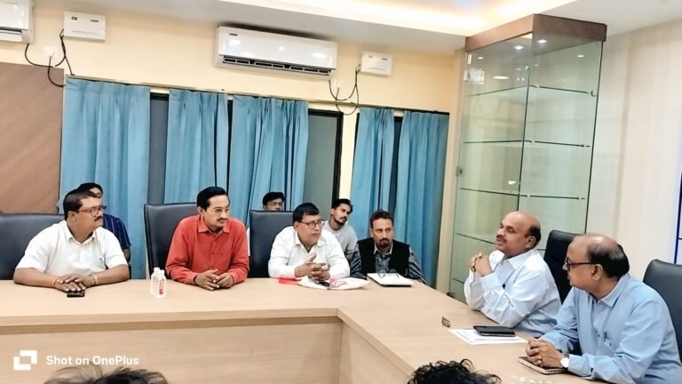 निदेशक कार्मिक एचआर के कार्यालय में एआईडीइओए महामंत्री के नेतृत्व में हुई बैठक, एजेंडा आधारित चर्चा