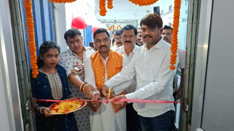 धनबाद में मुख्यमंत्री सारथी योजना के बिरसा कौशल प्रशिक्षण केंद्र का शुभारंभ