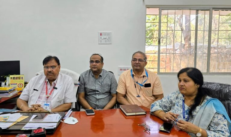 सदर अस्पताल व सभी सीएचसी में 30 मार्च से निःशुल्क लगाया जाएगा एचपीवी टीका