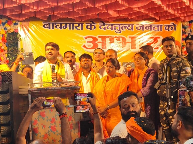 कतरास में महापौर संजीव सिंह की आभार यात्रा, जनसैलाब उमड़ा