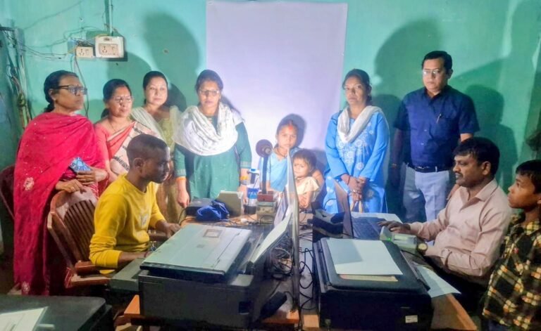 आधार कार्ड के लिए 56 दिव्यांग जनों का हुआ एनरोलमेंट