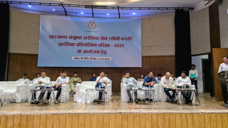 वित्त विभाग के निर्देशों का अक्षरशः पालन करें डीडीओ – उपायुक्त