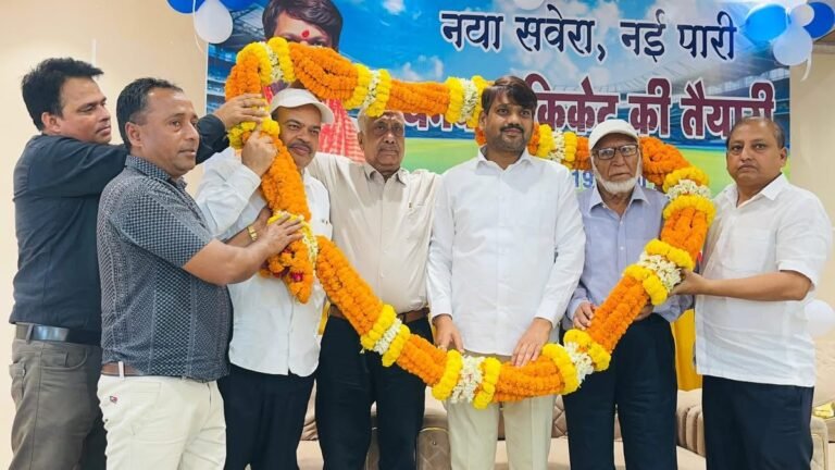 “नया सवेरा, नई पारी” कार्यक्रम में बतौर मुख्य अतिथि पहुंचे मेयर संजीव सिंह, धनबाद क्रिकेट को नई दिशा देने का आह्वान