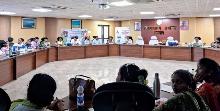 माहवारी स्वच्छता प्रबंधन पर मास्टर प्रशिक्षकों को दिया प्रशिक्षण