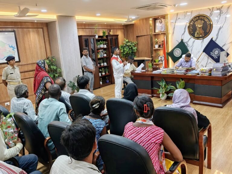 जनगणना कार्य में अनुपस्थित व असहयोगात्मक रवैया अपना रहे कर्मियों के विरुद्ध कार्रवाई की तैयारी