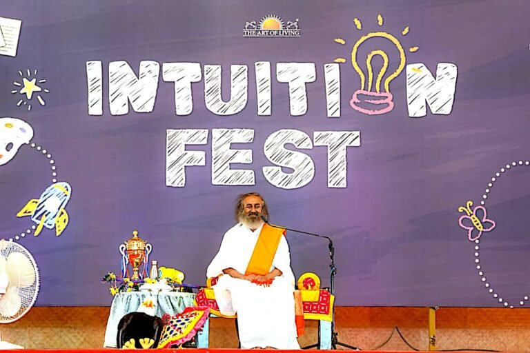 आर्ट ऑफ लिविंग के ‘अंतर्ज्ञान उत्सव ‘ में झारखंड के50 बच्चों ने भाग लिए