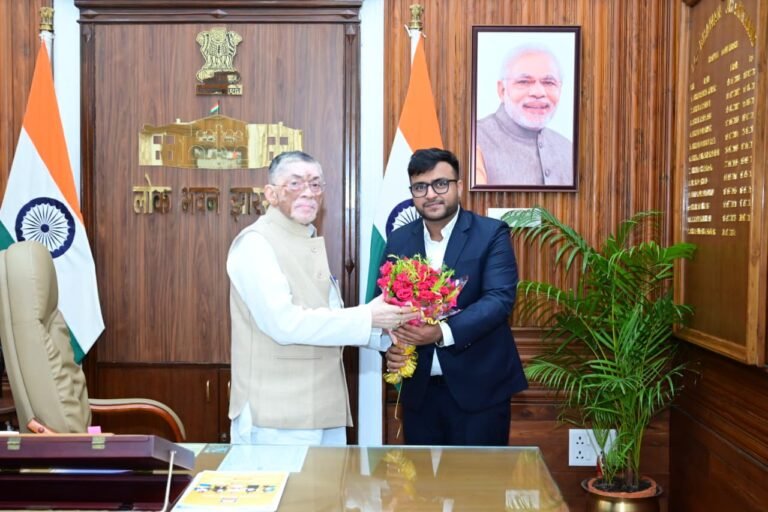 राज्यपाल से मिले इंडिया थेरेपी सेंटर के निदेशक, झारखंड में पुनर्वास सेवाओं के विस्तार पर हुई चर्चा