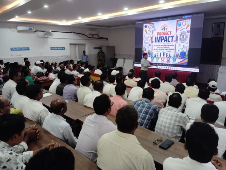 बलियापुर के 156 प्राथमिक एवं मध्य विद्यालयों के शिक्षकों का एक दिवसीय प्रशिक्षण संपन्न