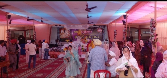 बड़ा गुरुद्वारा में गुरु अर्जन देव के 420वें शहादत दिवस पर भावपूर्ण कार्यक्रम, शरबत-लंगर की सेवा