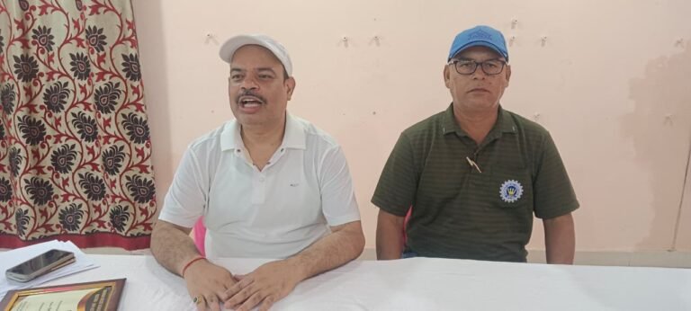 धनबाद क्रिकेट एसोसिएशन से कार्यकारिणी सदस्य पद से हटाए जाने पर सदस्य का विरोध, कहा- बिना सूचना की गई कार्रवाई