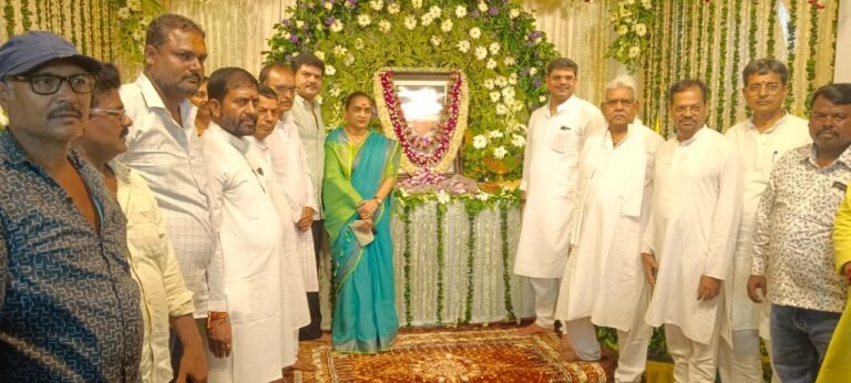 पूर्व मंत्री सह जनता मजदूर संघ के वरिष्ठ नेता बच्चा सिंह की द्वितीय पुण्यतिथि पर दी गई भावभीनी श्रद्धांजलि