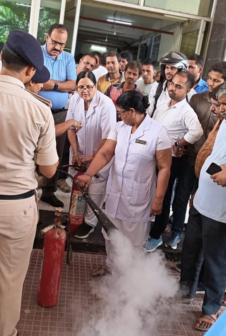 केन्द्रीय सुपर स्पेशियलिटी हॉस्पिटल,पटना में फायर मॉक ड्रिल का सफल आयोजन