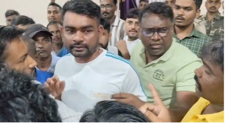 बरवाअड्डा थाना बना अखाड़ा! विधायक जयराम महतो पर मारपीट का आरोप, CCTV जांच की मांग