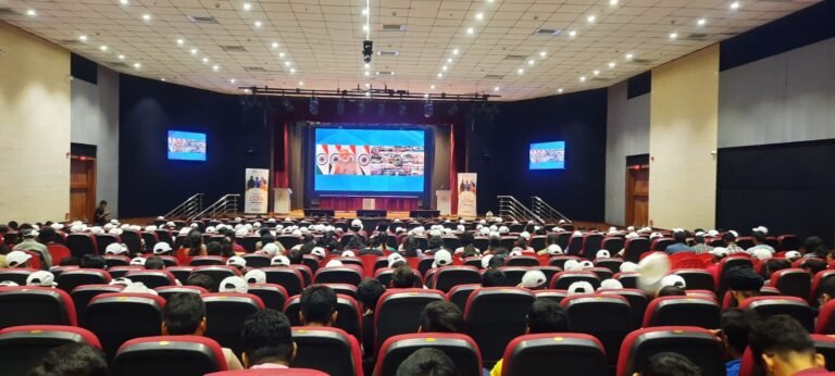 मेरा युवा भारत अंतर्गत “नशा मुक्त युवा – विकसित भारत संकल्प अभियान” के तहत आईआईटी (आईएसएम), धनबाद में माननीय प्रधानमंत्री के वर्चुअल संबोधन का सफल आयोजन, 500 से अधिक युवाओं ने लिया नशा मुक्ति का संकल्प