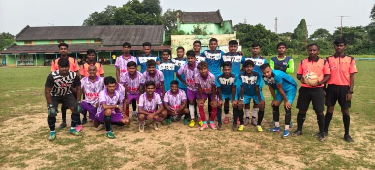 धनबाद जिला सीनियर सुपर सिक्स फुटबॉल लीग मैच।