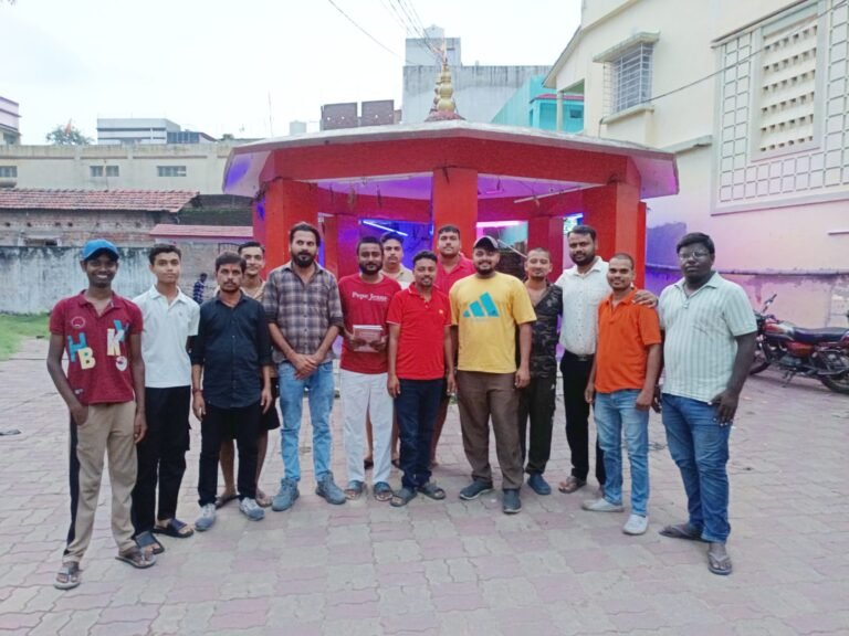 मनईटांड़ बैंक कॉलोनी में गणेश पूजा की तैयारी शुरू, नई कमेटी का गठन