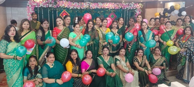धनबाद में यूआईटी प्रोडक्शन ने आयोजित किया मैथिलानी सखी सावन मिलन समारोह