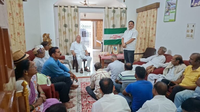 जदयू के वरिष्ठ नेता अवधेश महतो के निधन पर शोकसभा, पार्टी ने बताया अपूरणीय क्षति