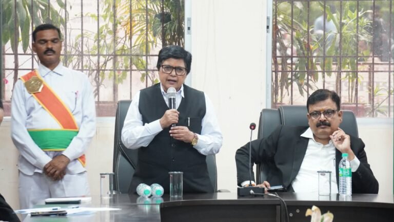 अंतिम व्यक्ति तक पहुंचे न्याय की रोशनी: झालसा की टीम ने धनबाद में परखी विधिक सेवाओं की जमीनी हकीकत
