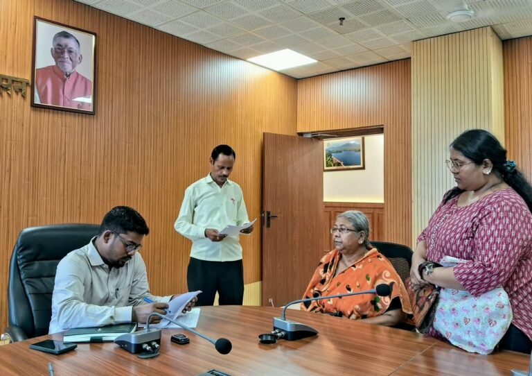 उपायुक्त के निर्देशानुसार जनता दरबार का हुआ आयोजन