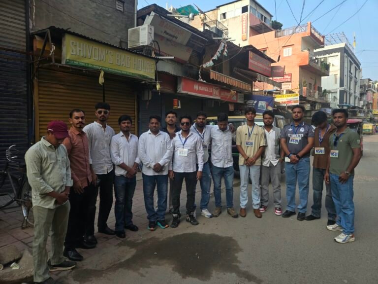 डूसु चुनाव में एनएसयूआई के समर्थन में दिल्ली पहुंचे धनबाद एनएसयूआइ जिलाध्यक्ष साहिल अली