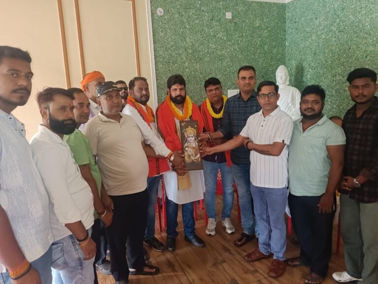 राजपूत विचार मंच ने जिलाध्यक्ष दिलीप सिंह को किया सम्मानित