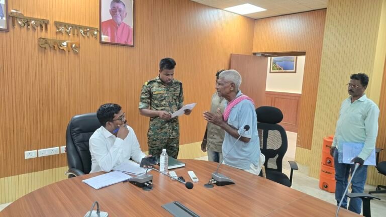 निजी रैयती जमीन पर दबंगों द्वारा अवैध निर्माण व सरकारी राशि का दुरुपयोग की शिकायत
