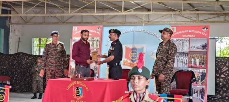 800 एनसीसी कैडेट्स ने ली यातायात नियमों के पालन की शपथ